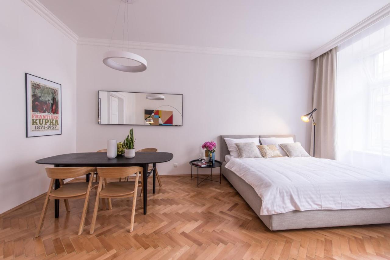 New Design Apt - Central Location Wenceslas Square Praag Buitenkant foto